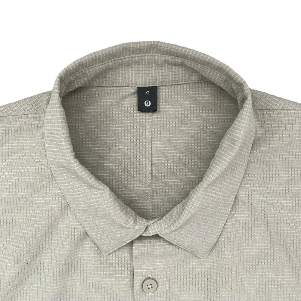 Lululemon Airing Short Sleeve Button Down Shirt, Tan, Size X Large - Picture 2 of 6